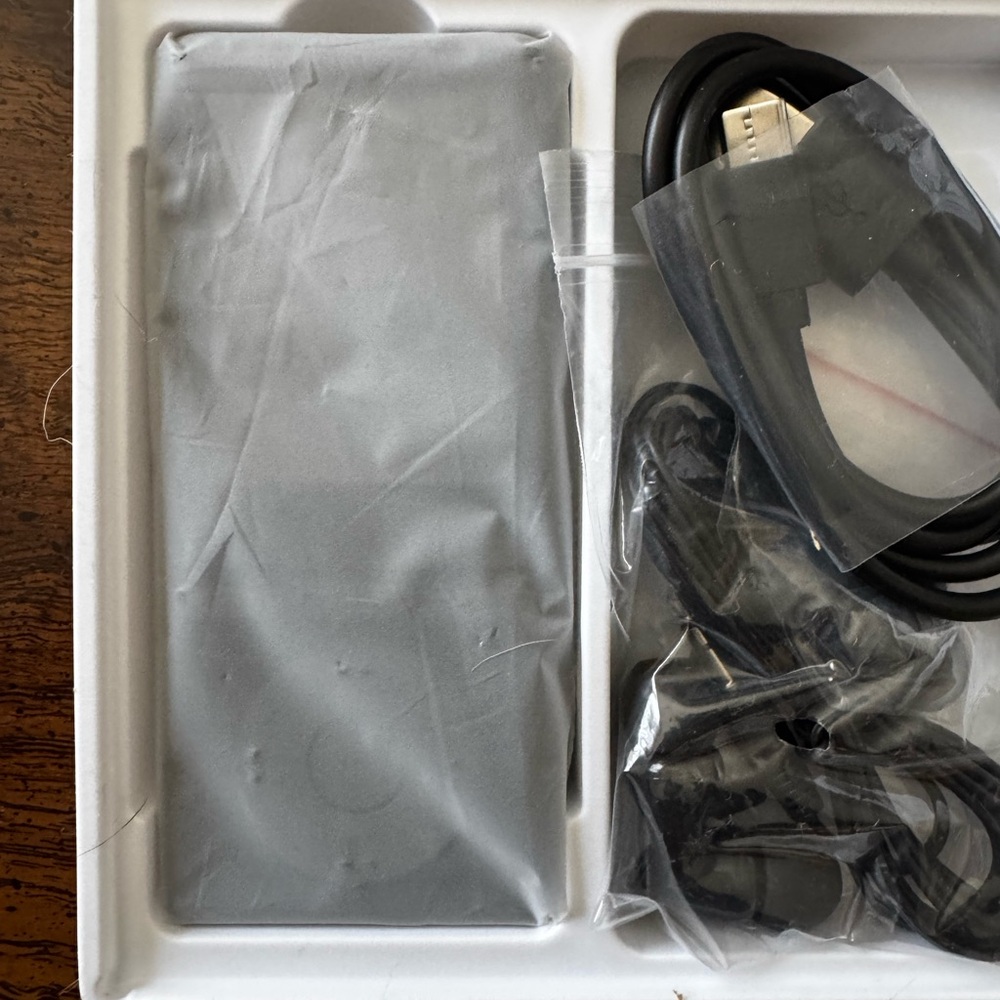 Black MP3 with Accessories